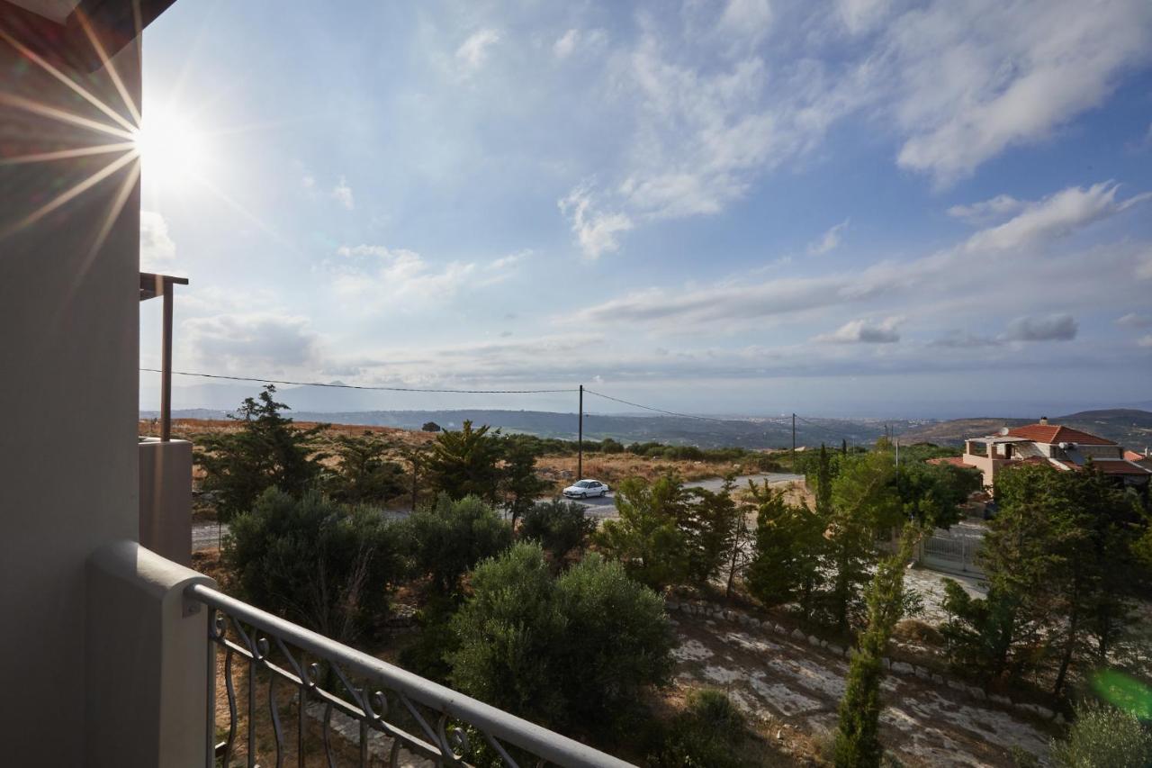 Serapis Country House On The Hill Above Heraklion Off Grid Ξενοδοχείο Αρχάνες Εξωτερικό φωτογραφία