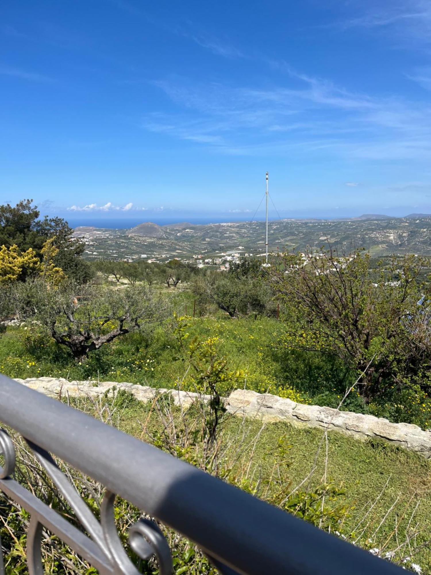Aletraki -Off-Grid Retreat Above Heraklion, Peaceful Views Αρχάνες Εξωτερικό φωτογραφία