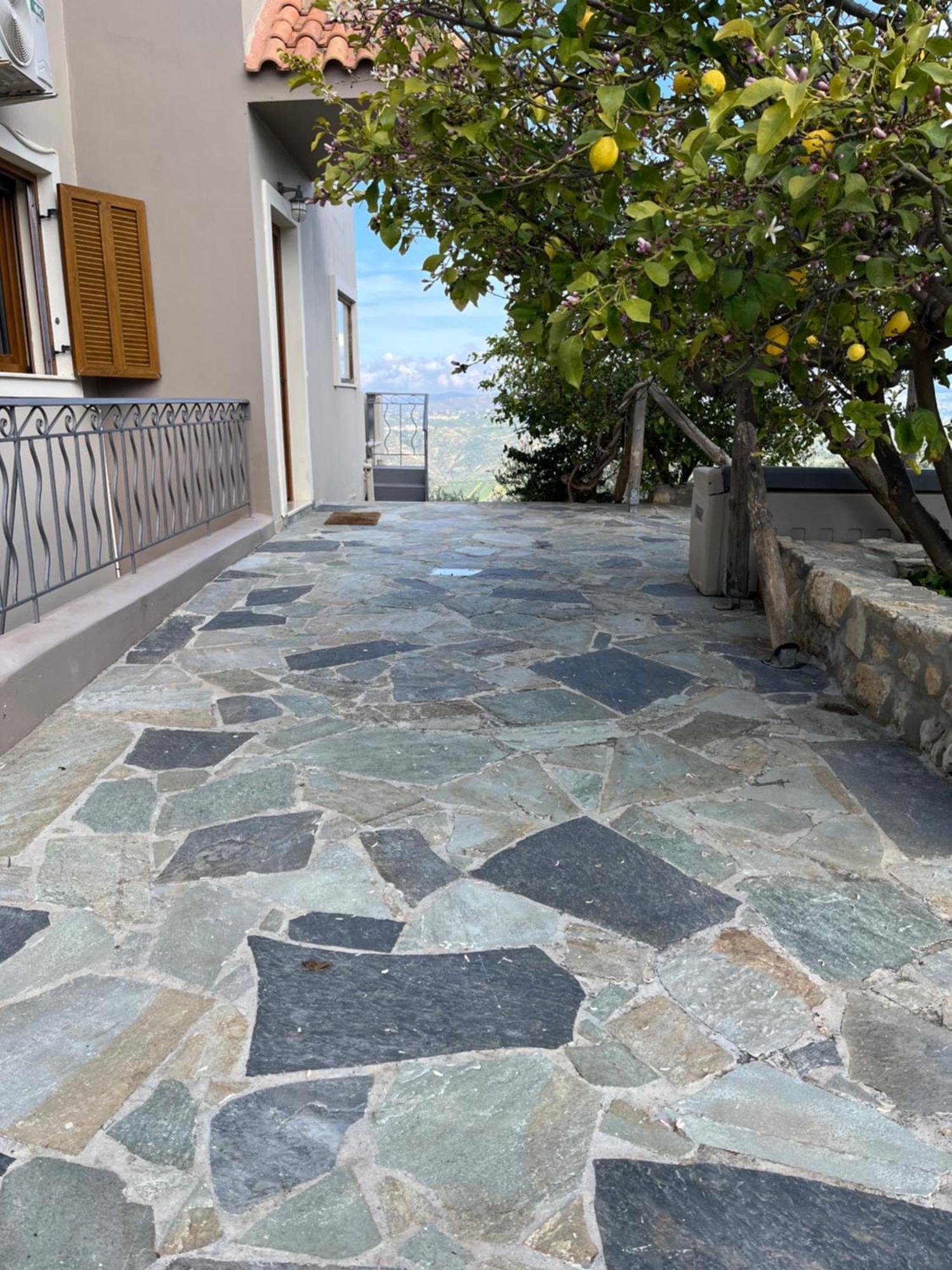 Aletraki -Off-Grid Retreat Above Heraklion, Peaceful Views Αρχάνες Εξωτερικό φωτογραφία